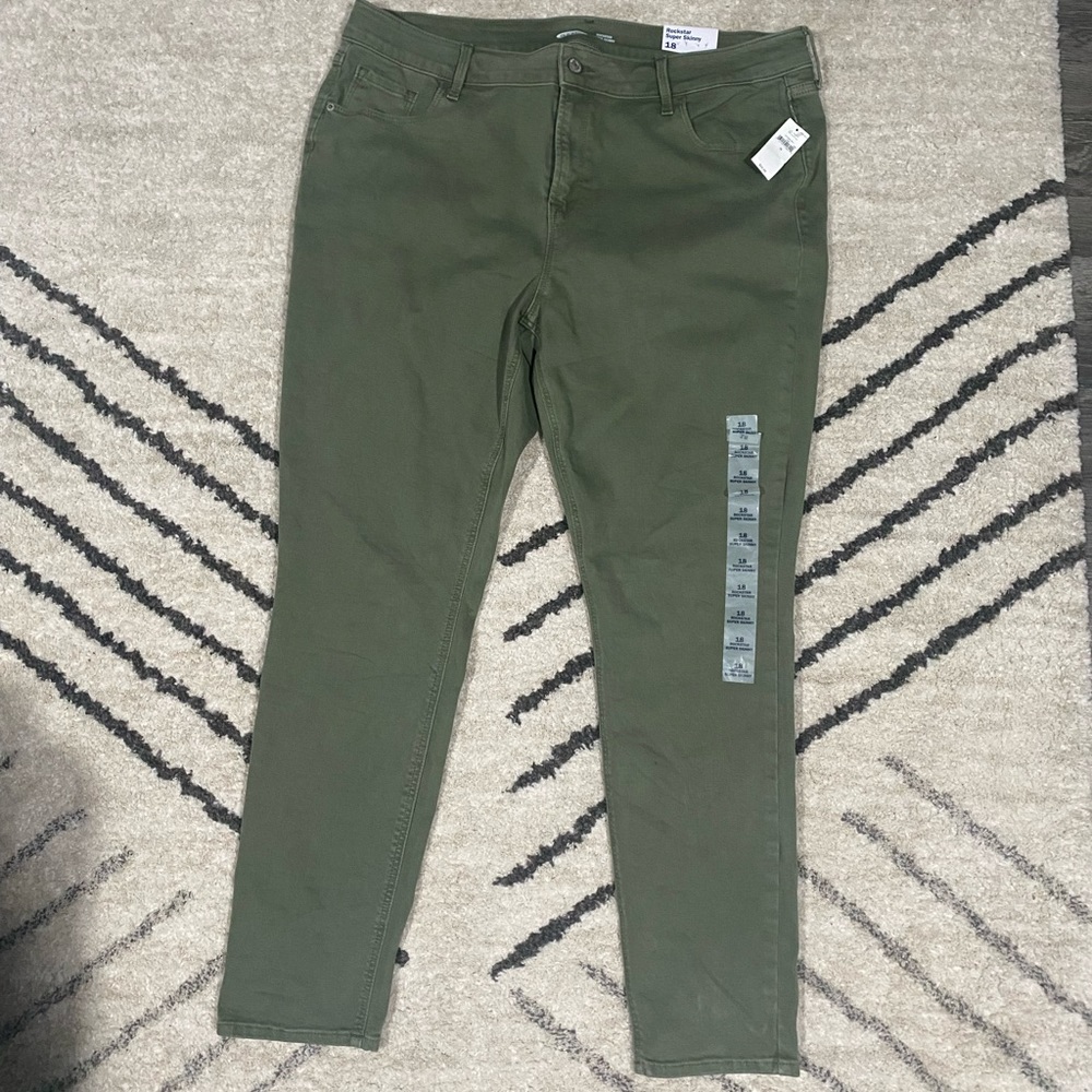 Old Navy Rockstar Super Skinny Jeans